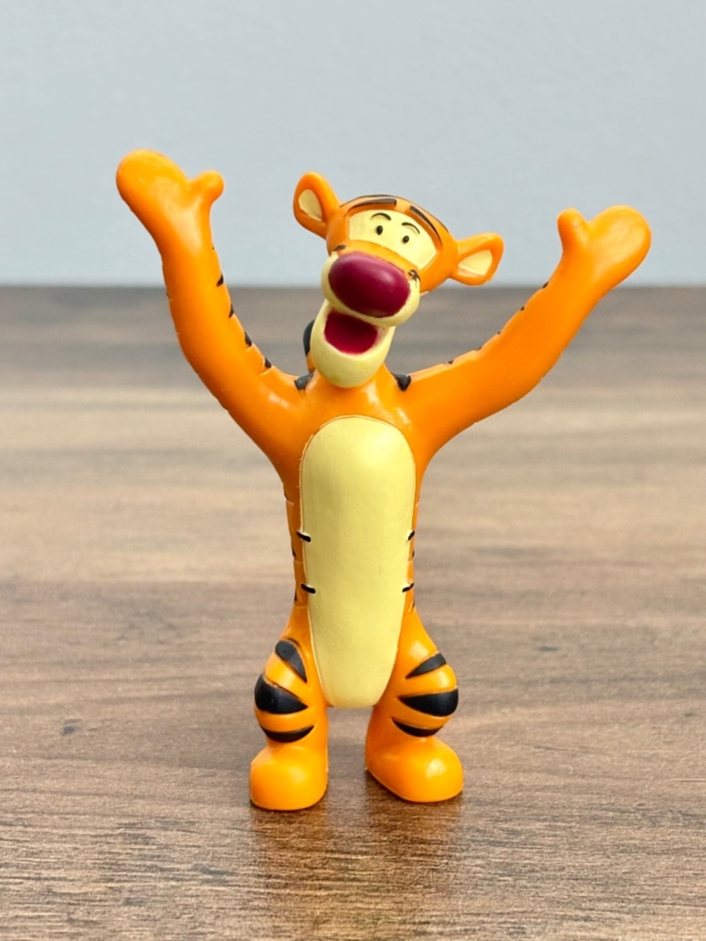 Disney Winnie the Pooh Tigger Tiger Toy Figure Arms Up Cake Topper Collectible
